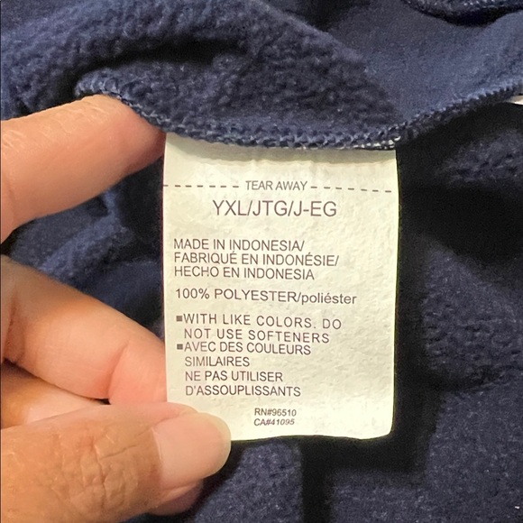 Under Armour Kids' Navy Sweatshirt - Picture 5 of 5